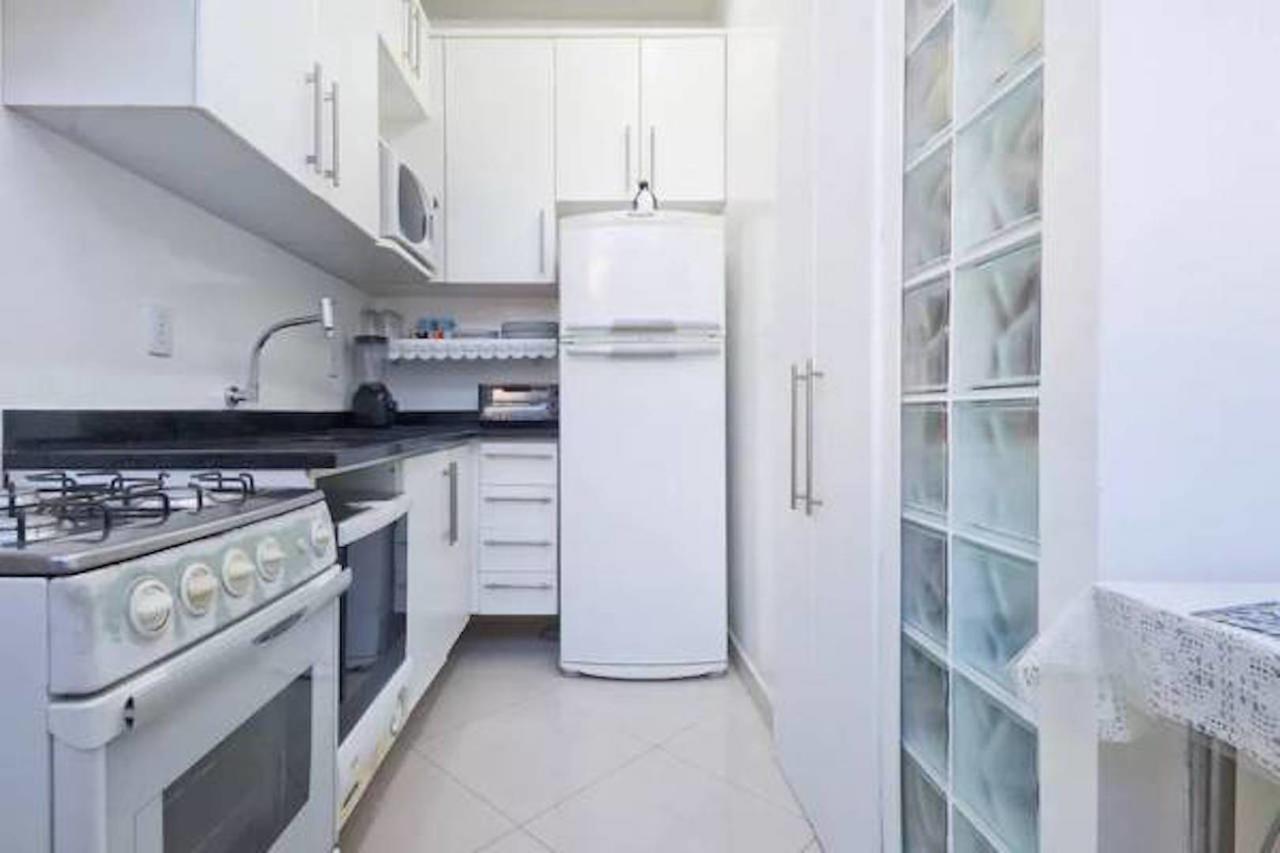 Homestay 3 - Avenida Carlos Gomes Porto Alegre Esterno foto