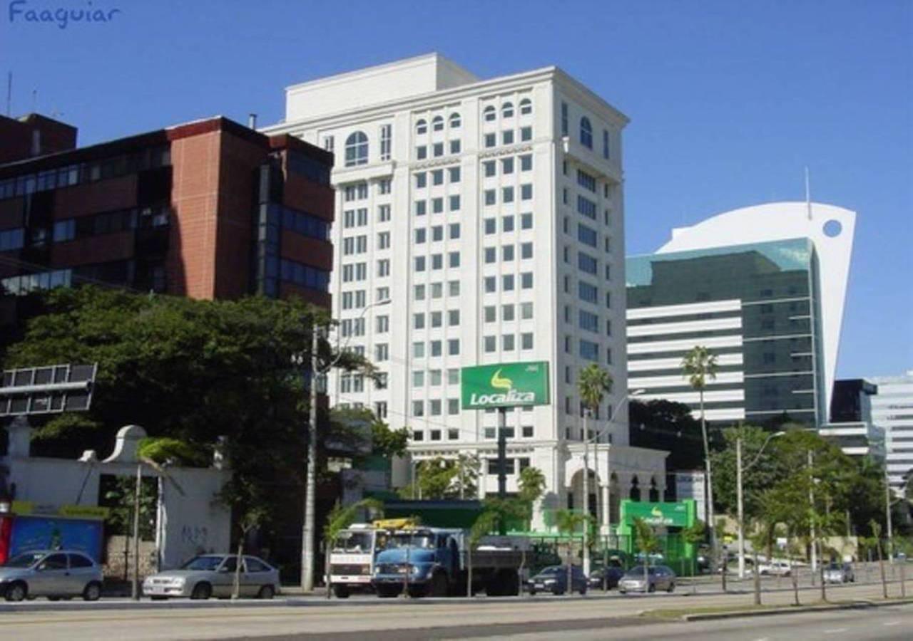 Homestay 3 - Avenida Carlos Gomes Porto Alegre Esterno foto